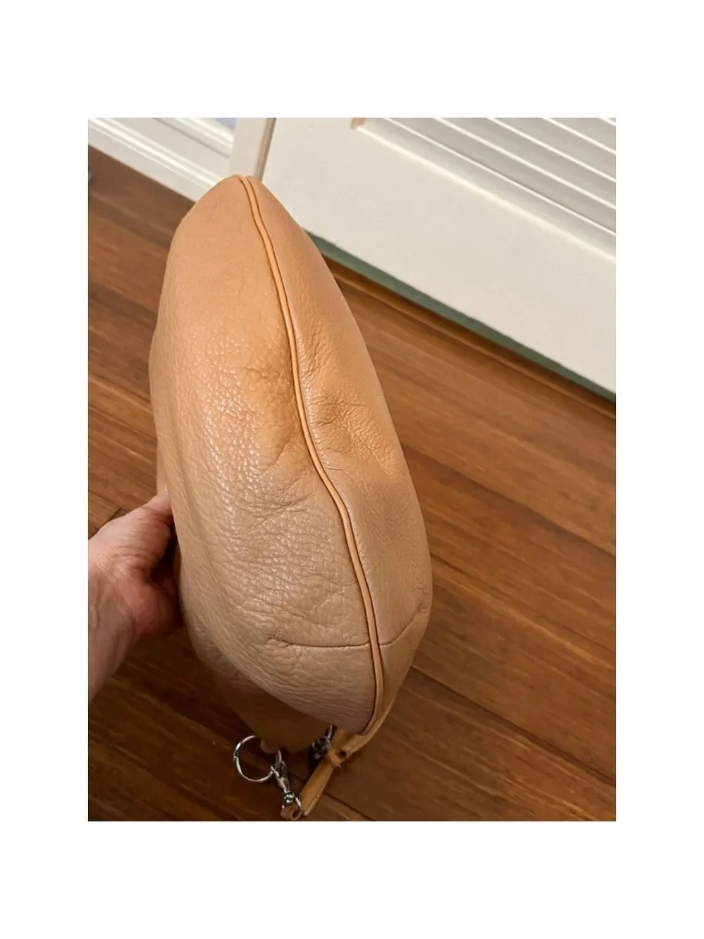 MAXX New York Tan Leather Hobo Handbag Camel Shoulder Bag Silver Hardware
